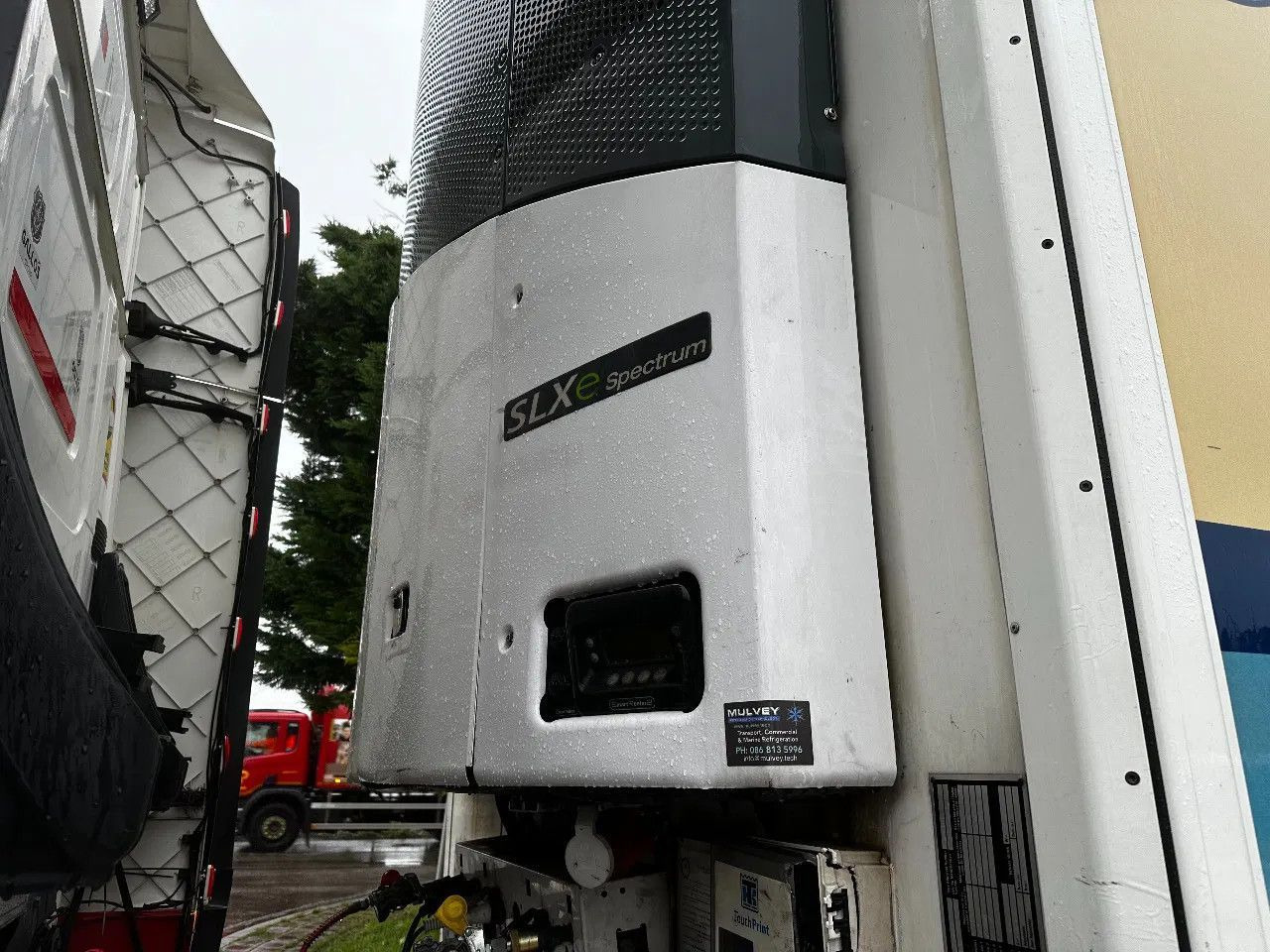 Krone 3 Axle FRIGO Thermoking SLXe trailer H265cm Krone 3 Axle FRIGO Thermoking SLXe trailer H265cm - Полуприцеп-рефрижератор: фото 3 Krone 3 Axle FRIGO Thermoking SLXe trailer H265cm Krone 3 Axle FRIGO Thermoking SLXe trailer H265cm - Полуприцеп-рефрижератор: фото 3