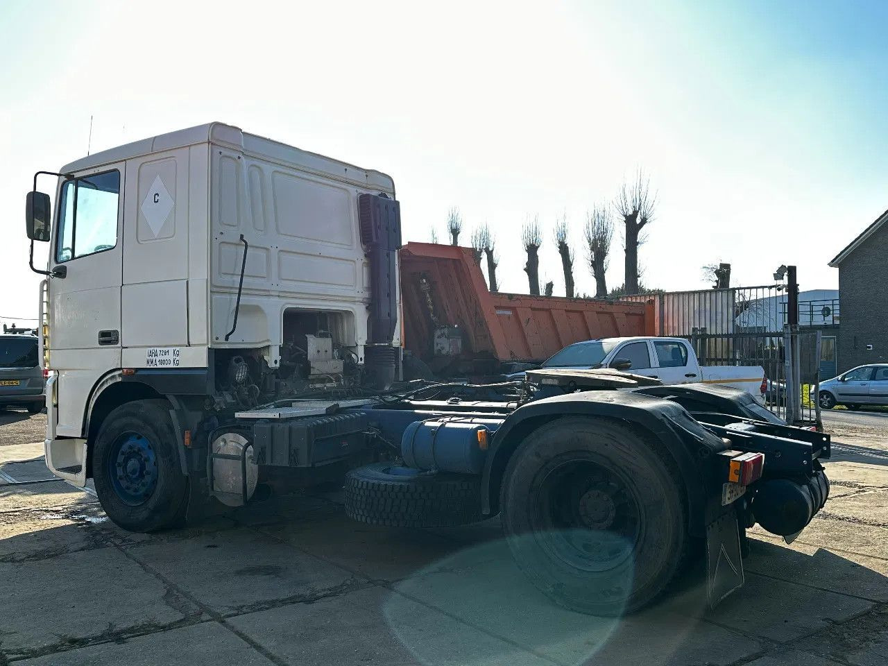 DAF XF 95.380 4X2 Tractor-unit Spring/Air ZF Manual DAF XF 95.380 4X2 Tractor-unit Spring/Air ZF Manual - Тягач: фото 3 DAF XF 95.380 4X2 Tractor-unit Spring/Air ZF Manual DAF XF 95.380 4X2 Tractor-unit Spring/Air ZF Manual - Тягач: фото 3