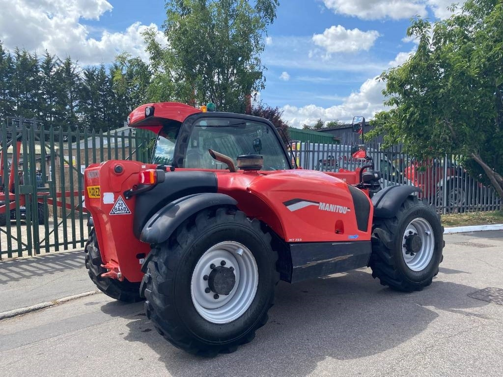Manitou MT 733 EASY 75 D - Телескопический погрузчик: фото 2 Manitou MT 733 EASY 75 D - Телескопический погрузчик: фото 2