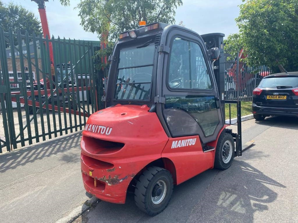 Manitou Mi25D - Дизельный погрузчик: фото 3 Manitou Mi25D - Дизельный погрузчик: фото 3