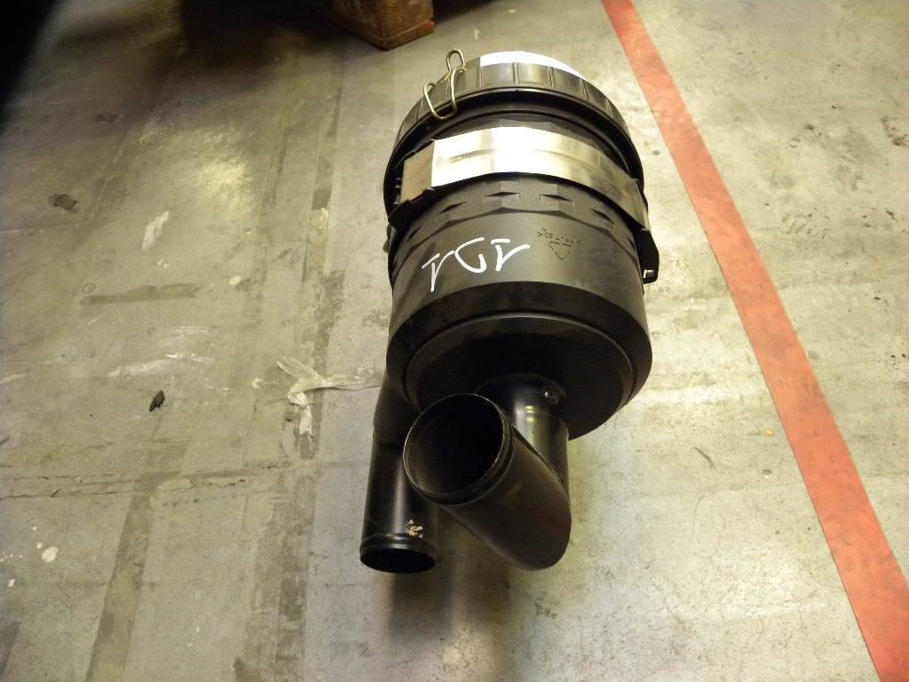 Air cleaner from Nissan - Двигатель и запчасти для Погрузочно-разгрузочной техники: фото 1 Air cleaner from Nissan - Двигатель и запчасти для Погрузочно-разгрузочной техники: фото 1