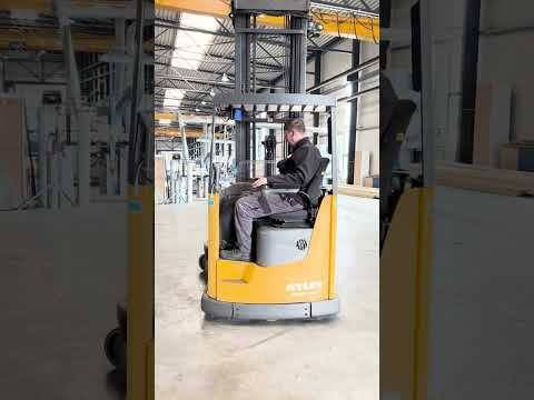 Atlet UFS200DTFVRF850 - Четырехсторонний погрузчик: фото 2 Atlet UFS200DTFVRF850 - Четырехсторонний погрузчик: фото 2