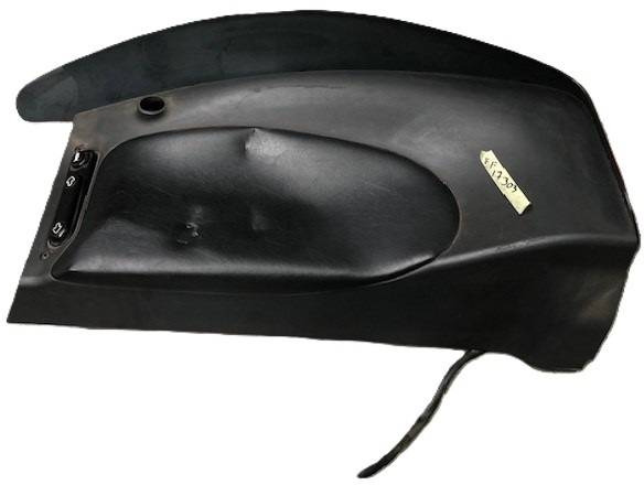 Console armrest for Linde - Кузов и экстерьер для Погрузочно-разгрузочной техники: фото 1 Console armrest for Linde - Кузов и экстерьер для Погрузочно-разгрузочной техники: фото 1
