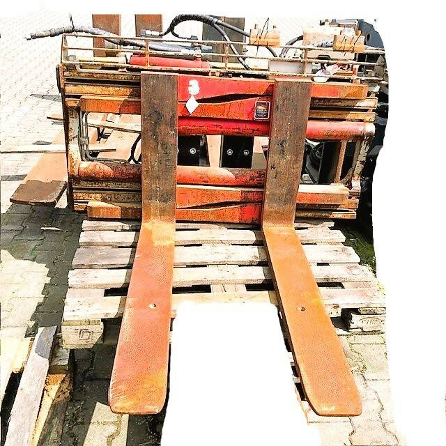 Dürwen Fork clamp with separate side shift - Захват: фото 1 Dürwen Fork clamp with separate side shift - Захват: фото 1