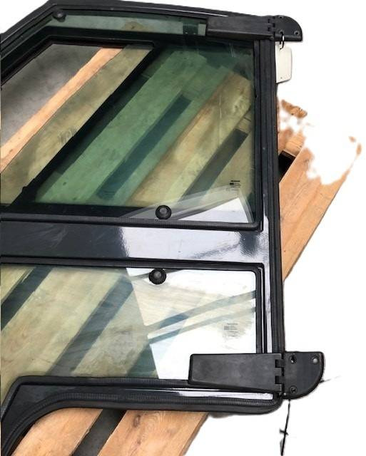 Left door for Nissan - Дверь и запчасти для Погрузочно-разгрузочной техники: фото 5 Left door for Nissan - Дверь и запчасти для Погрузочно-разгрузочной техники: фото 5