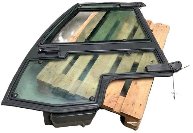 Left door for Nissan - Дверь и запчасти для Погрузочно-разгрузочной техники: фото 2 Left door for Nissan - Дверь и запчасти для Погрузочно-разгрузочной техники: фото 2