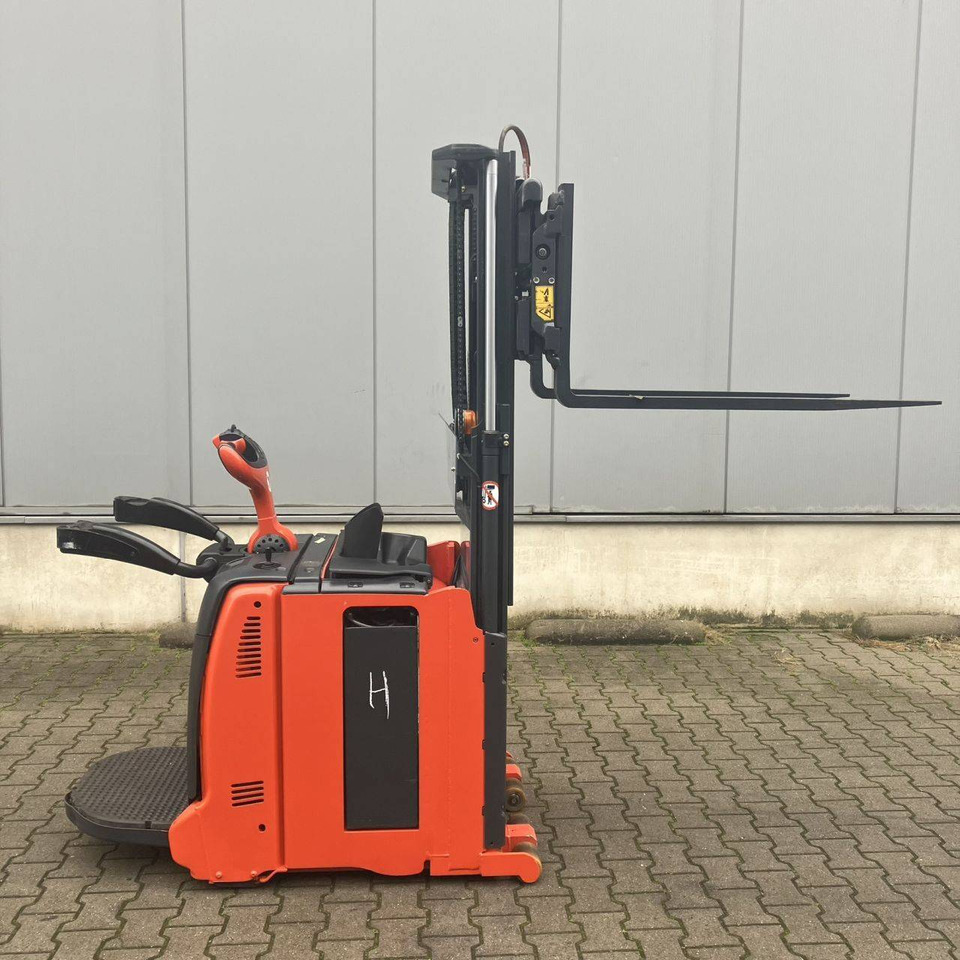 Linde L06AC-AP (1170) - Штабелер: фото 3 Linde L06AC-AP (1170) - Штабелер: фото 3