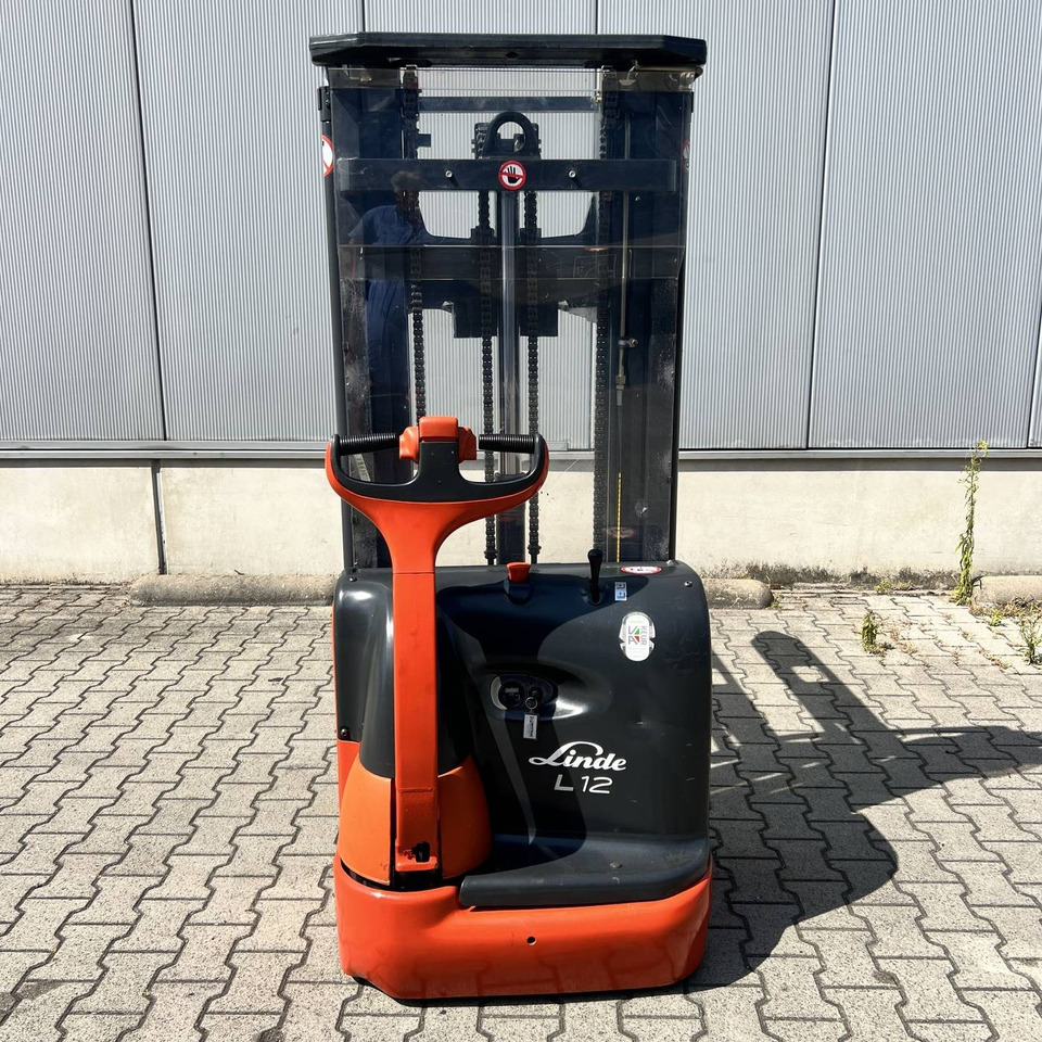 Linde L12 (379) - Штабелер: фото 2 Linde L12 (379) - Штабелер: фото 2