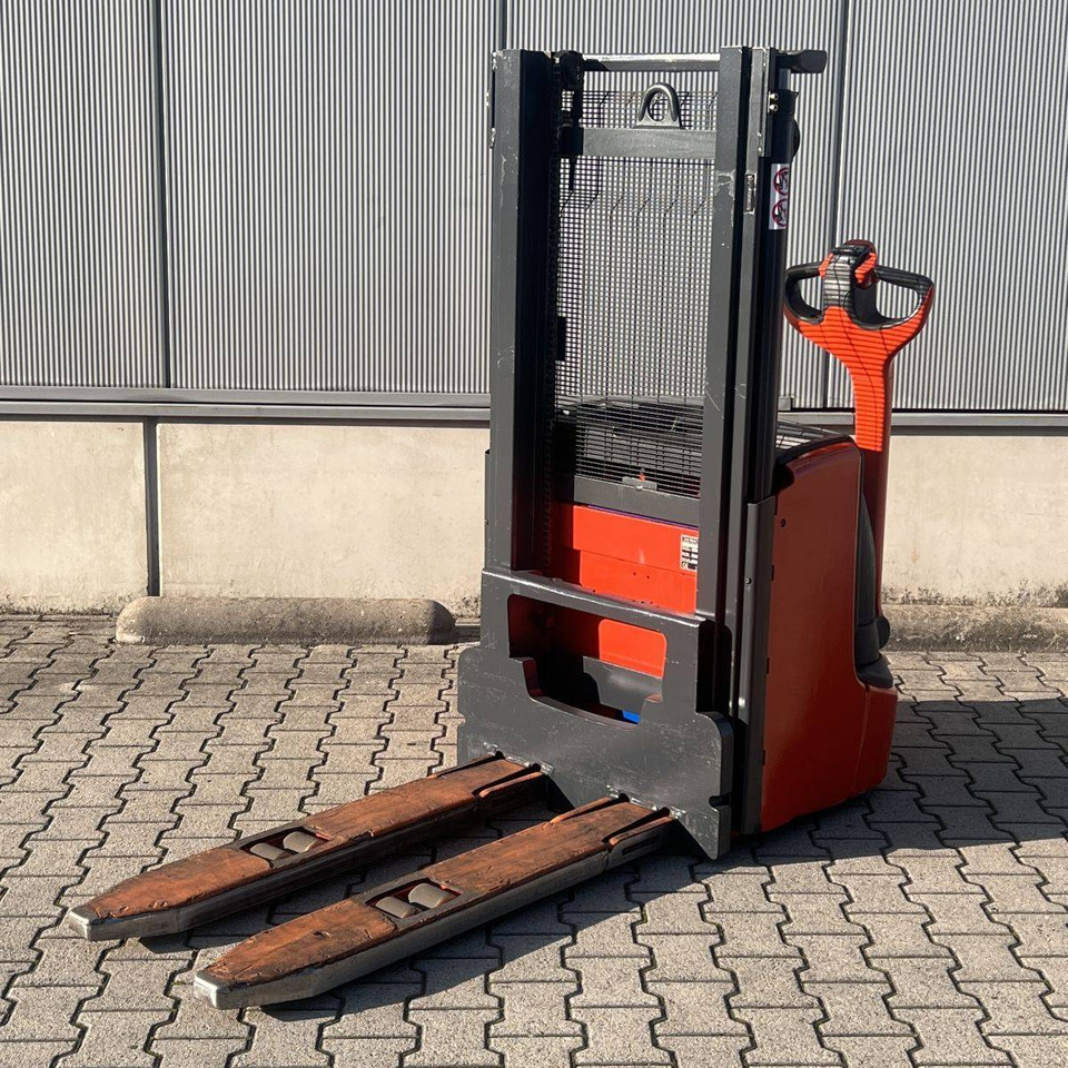 Linde L14C (1169) - Штабелер: фото 4 Linde L14C (1169) - Штабелер: фото 4