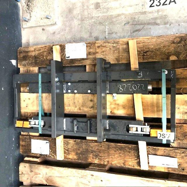 Integral sideshift FEM2 for Linde Series 392-01 - Навесное оборудование: фото 1 Integral sideshift FEM2 for Linde Series 392-01 - Навесное оборудование: фото 1