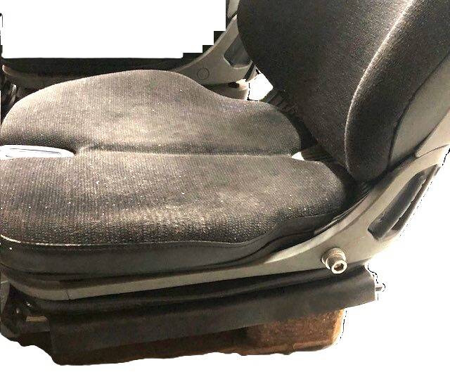 Seat for Linde 1120 series - Сиденье для Погрузочно-разгрузочной техники: фото 4 Seat for Linde 1120 series - Сиденье для Погрузочно-разгрузочной техники: фото 4