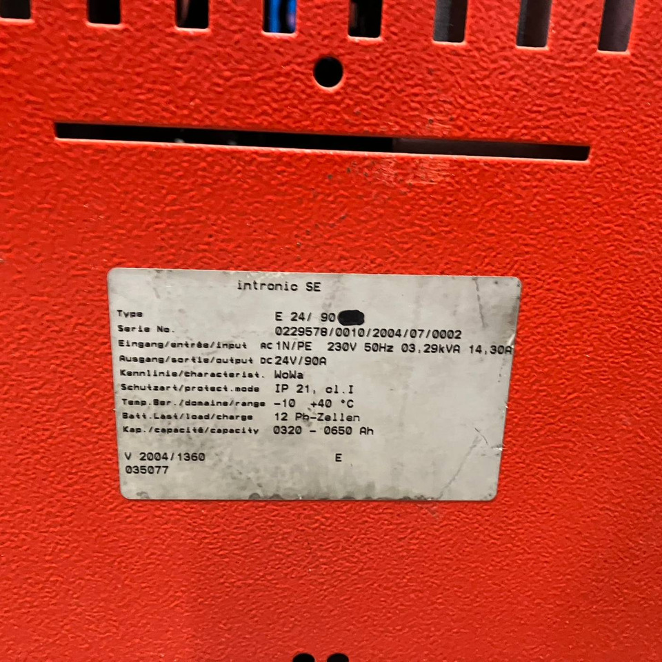 Hawker 24V/90A - Запчасти для Погрузочно-разгрузочной техники: фото 4 Hawker 24V/90A - Запчасти для Погрузочно-разгрузочной техники: фото 4