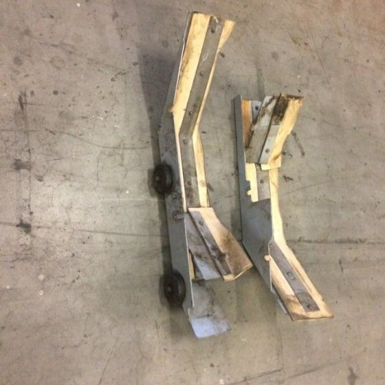 Skirt Weldment Left and Right for Nilfisk BR 850 - Запчасти для Поломоечных машин: фото 2 Skirt Weldment Left and Right for Nilfisk BR 850 - Запчасти для Поломоечных машин: фото 2