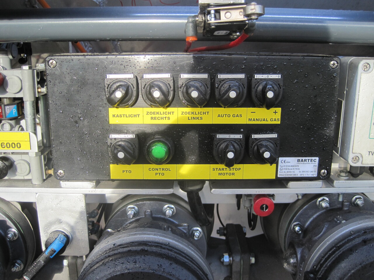 SCANIA G370 - Грузовик-цистерна: фото 3 SCANIA G370 - Грузовик-цистерна: фото 3