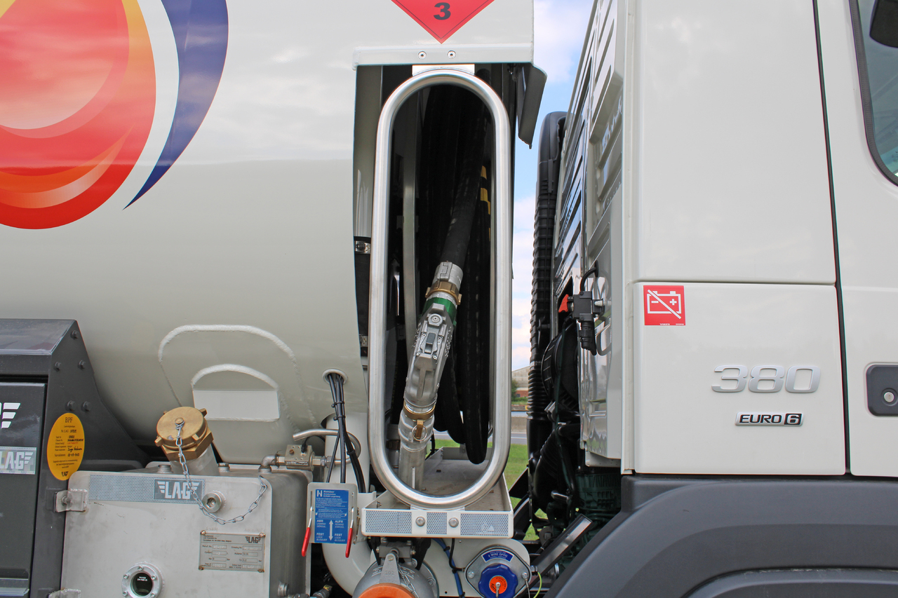 VOLVO FM - Грузовик-цистерна: фото 3 VOLVO FM - Грузовик-цистерна: фото 3