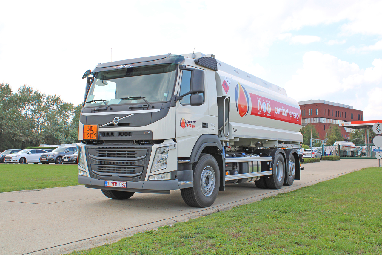 VOLVO FM - Грузовик-цистерна: фото 1 VOLVO FM - Грузовик-цистерна: фото 1