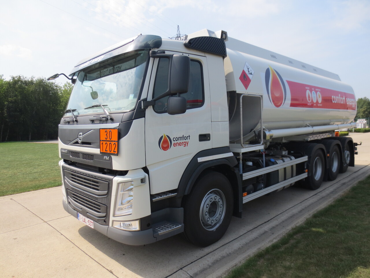 Volvo FM - Грузовик-цистерна: фото 1 Volvo FM - Грузовик-цистерна: фото 1