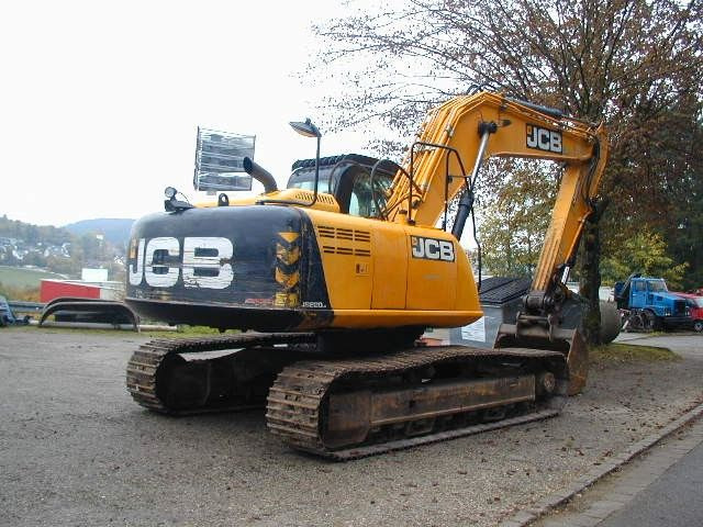 JCB JS220LCT4 - Гусеничный экскаватор: фото 1 JCB JS220LCT4 - Гусеничный экскаватор: фото 1