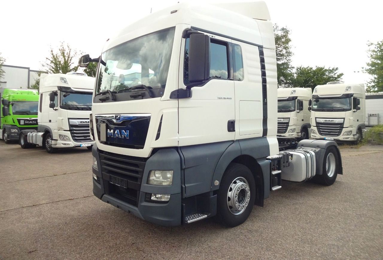 MAN TGX 18.460, XLX, Intarder, ACC - Тягач: фото 2 MAN TGX 18.460, XLX, Intarder, ACC - Тягач: фото 2