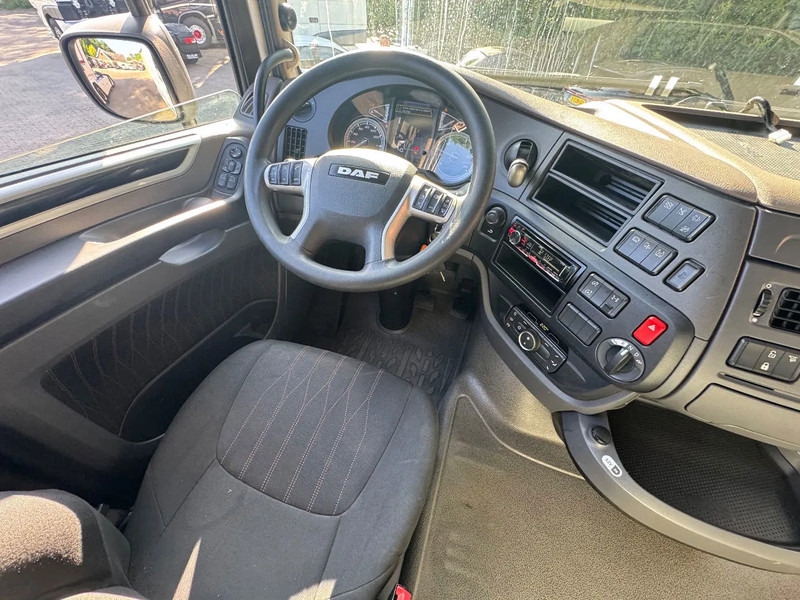 Тягач DAF XF 480 SSC Super Space 2x tank LED PTO-Prep 299.740KM ACC: фото 8