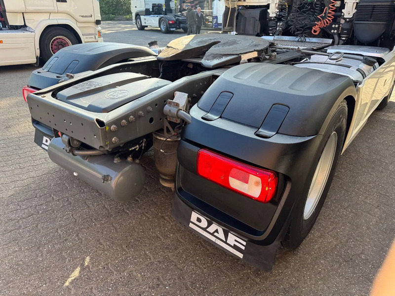 Тягач DAF XF 480 SSC Super Space 2x tank LED PTO-Prep 299.740KM ACC: фото 6