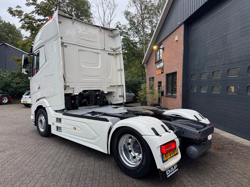 DAF XG+ 480 Standairco 2X tank Alcoa Leder, Full - Top condition 276.240KM - Тягач: фото 3 DAF XG+ 480 Standairco 2X tank Alcoa Leder, Full - Top condition 276.240KM - Тягач: фото 3