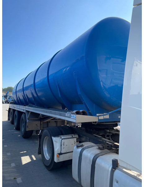 Vocol 36m3 RVS Mestoplegger Geijkte weging VMA Bemonstering 2X Stuuras - Полуприцеп-цистерна: фото 2 Vocol 36m3 RVS Mestoplegger Geijkte weging VMA Bemonstering 2X Stuuras - Полуприцеп-цистерна: фото 2