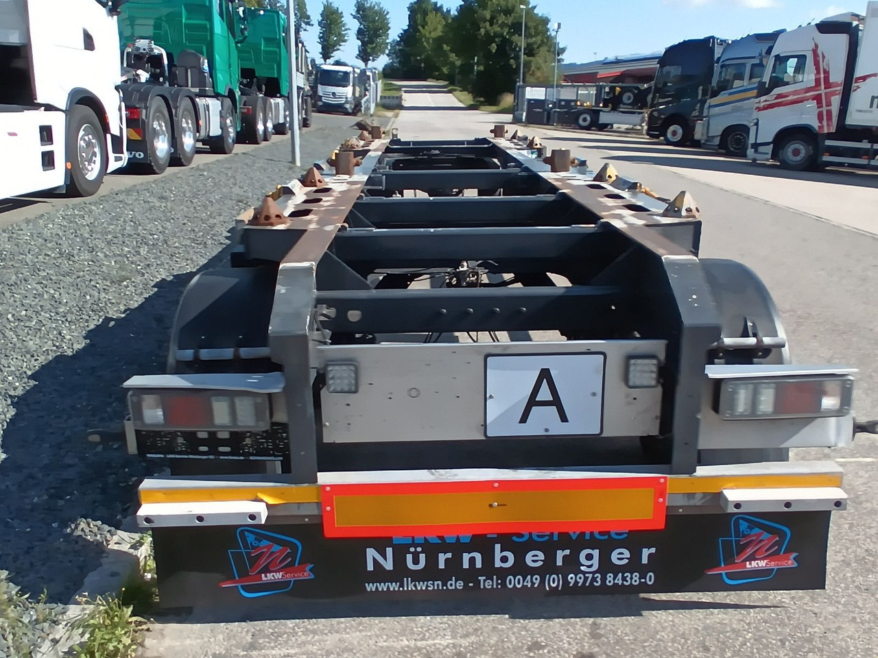 Hüffermann 2-A VARIO-CARRIER VERZINKT SAFETYFIX Reifen/TÜV - Прицеп мультилифт/ Бункеровоз: фото 3 Hüffermann 2-A VARIO-CARRIER VERZINKT SAFETYFIX Reifen/TÜV - Прицеп мультилифт/ Бункеровоз: фото 3