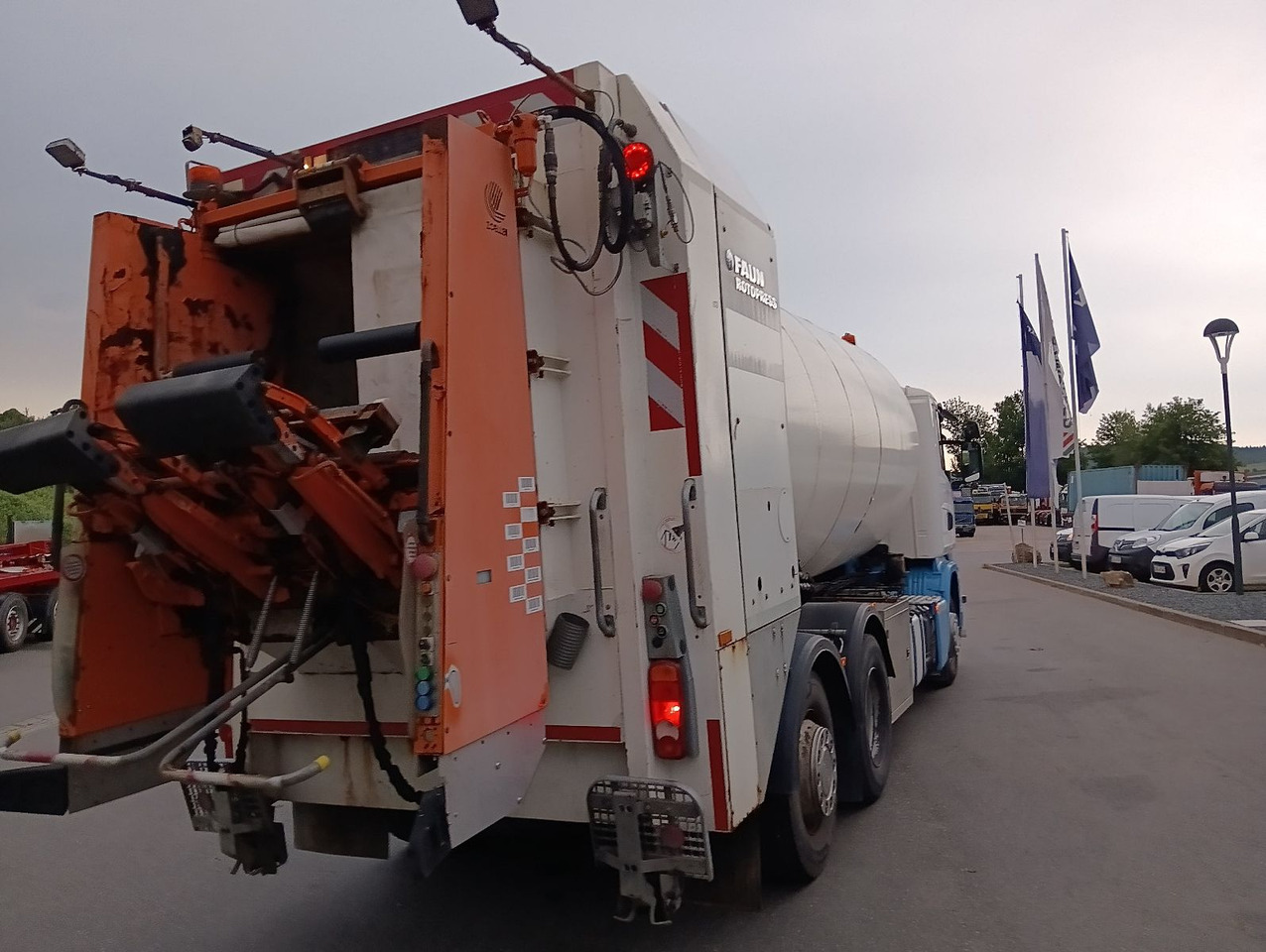 Мусоровоз Scania G360 6x2 RETARDER FAUN ROTOPRESS 521L Zöller 230: фото 10