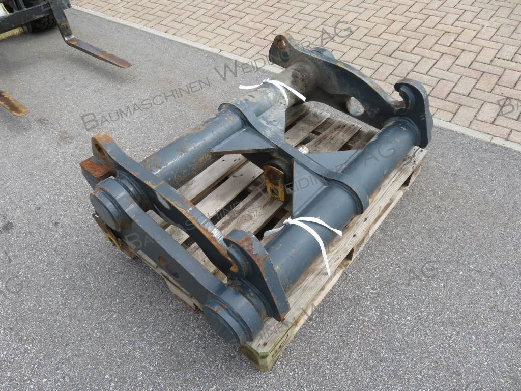 Volvo Adapter Aufnahme Volvo L60-L150 - Колёсный погрузчик: фото 5 Volvo Adapter Aufnahme Volvo L60-L150 - Колёсный погрузчик: фото 5