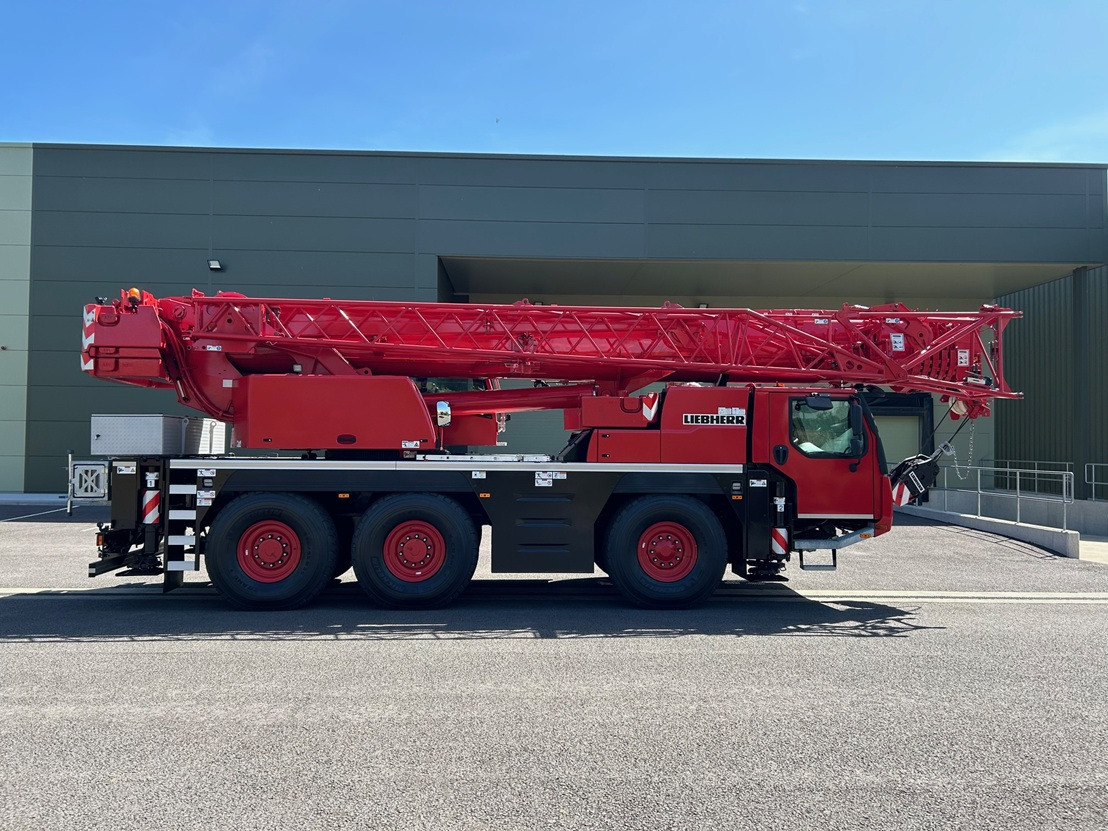 LIEBHERR LTM1060-3.1 with only 5,090 kms from New - Вседорожный кран: фото 5 LIEBHERR LTM1060-3.1 with only 5,090 kms from New - Вседорожный кран: фото 5
