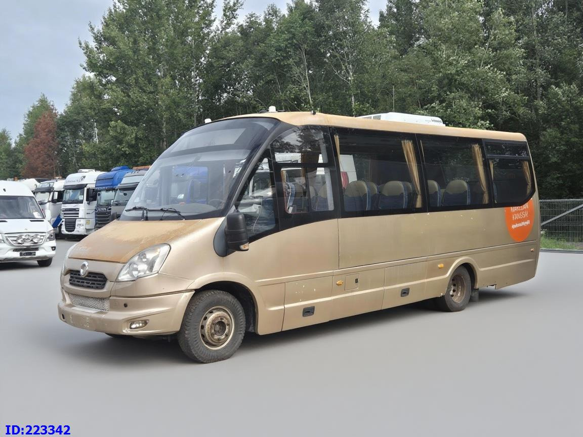 IVECO Rosero Euro5 34-Place (Gearbox defekt) - Микроавтобус, Туристический автобус: фото 4 IVECO Rosero Euro5 34-Place (Gearbox defekt) - Микроавтобус, Туристический автобус: фото 4