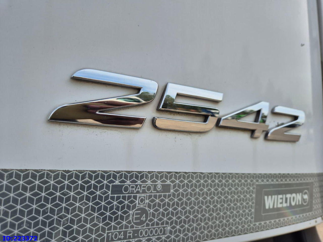 Тентованный грузовик MERCEDES-BENZ Actros 2542 6x2 Euro6 + Wielton trailer: фото 19