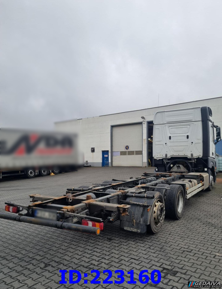 MERCEDES-BENZ Actros 2542 BDF Euro6 - Грузовик-шасси: фото 3 MERCEDES-BENZ Actros 2542 BDF Euro6 - Грузовик-шасси: фото 3