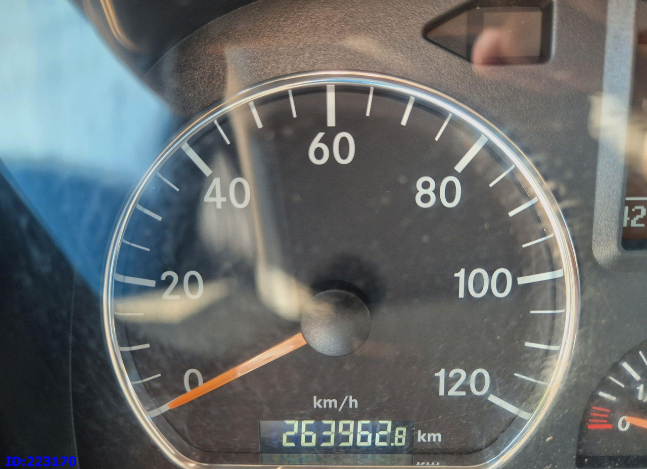 Изотермический грузовик MERCEDES-BENZ Atego 1324L - Euro5: фото 13