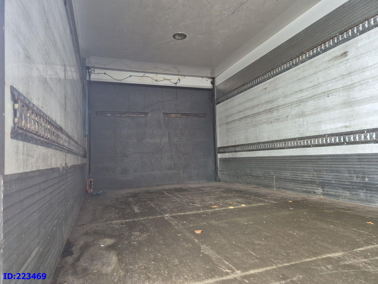 Грузовик с закрытым кузовом MERCEDES-BENZ Atego 1524: фото 7