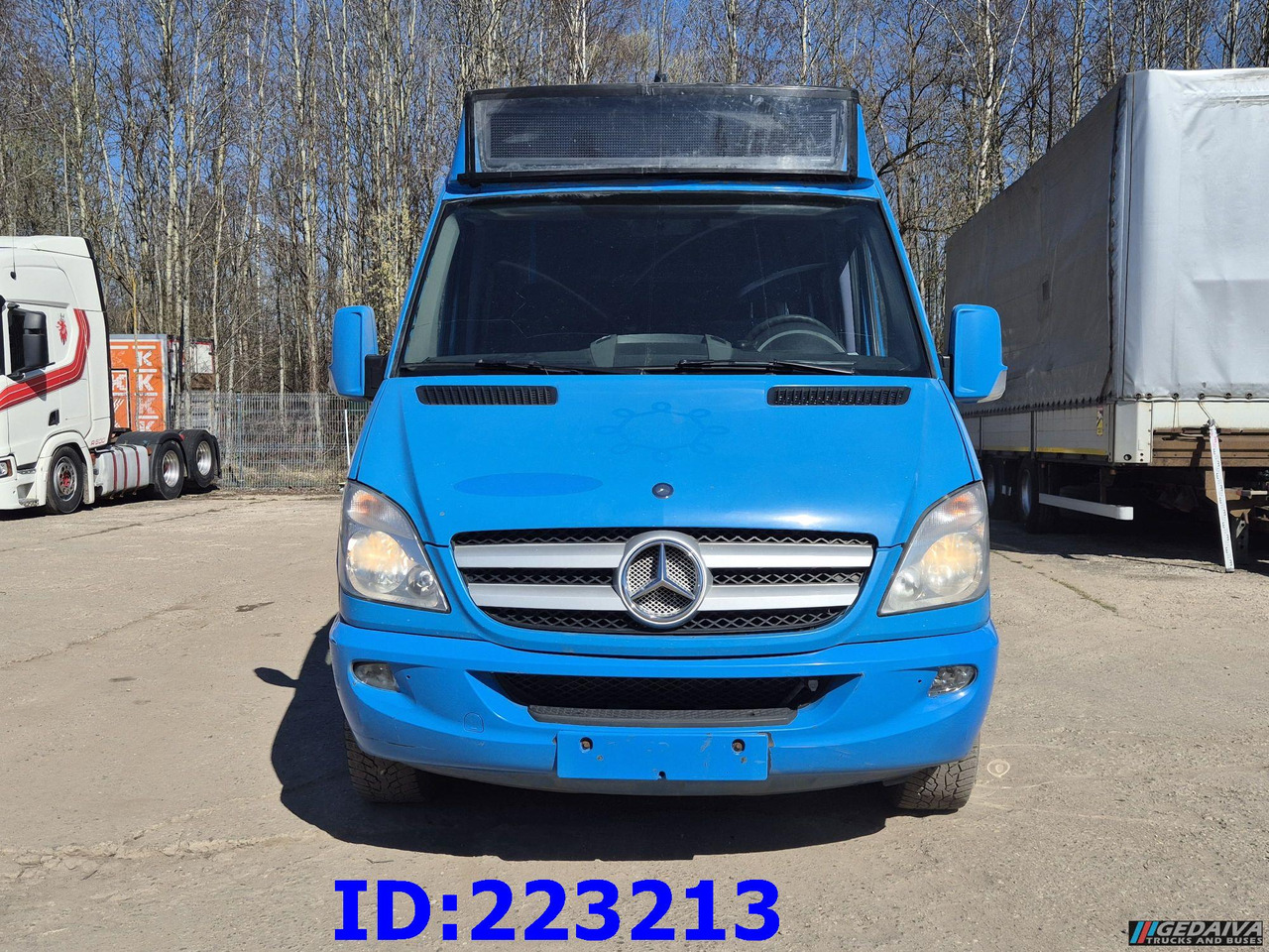 MERCEDES-BENZ Sprinter 316 VIP Euro5 - Туристический автобус: фото 2 MERCEDES-BENZ Sprinter 316 VIP Euro5 - Туристический автобус: фото 2