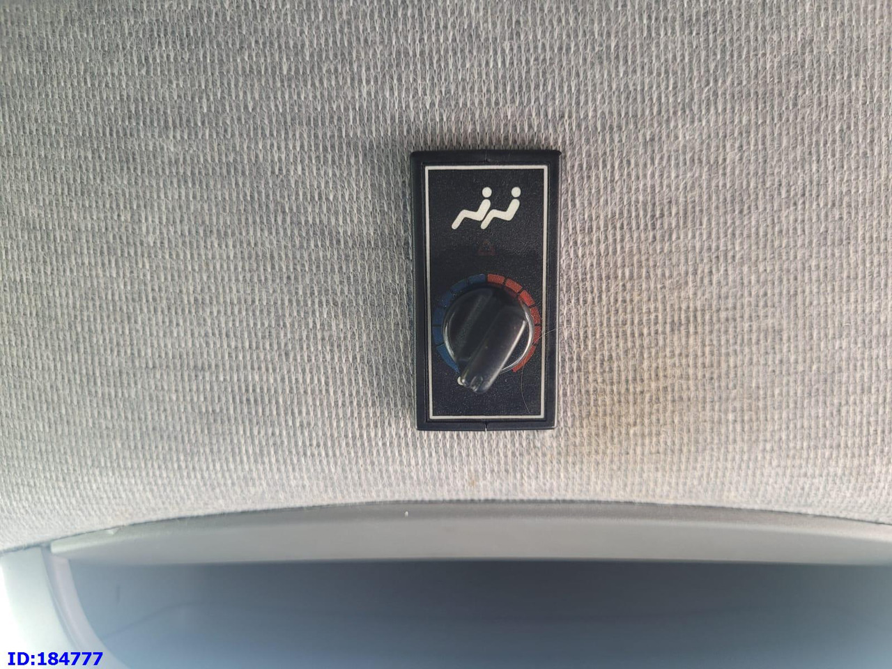 Микроавтобус, Пассажирский фургон MERCEDES-BENZ Sprinter 515 Transfer 20-seater: фото 15 Микроавтобус, Пассажирский фургон MERCEDES-BENZ Sprinter 515 Transfer 20-seater: фото 15