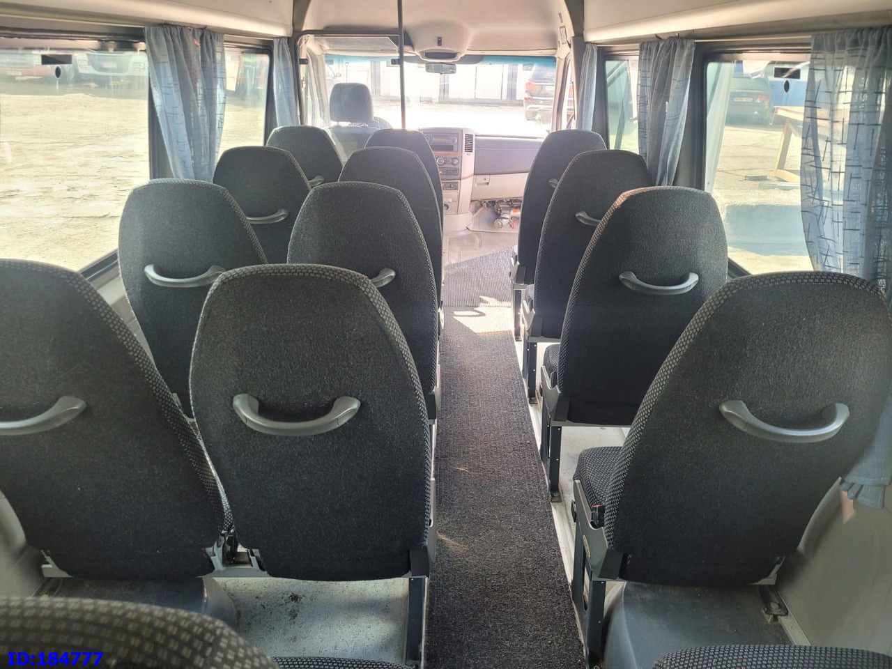 Микроавтобус, Пассажирский фургон MERCEDES-BENZ Sprinter 515 Transfer 20-seater: фото 20 Микроавтобус, Пассажирский фургон MERCEDES-BENZ Sprinter 515 Transfer 20-seater: фото 20