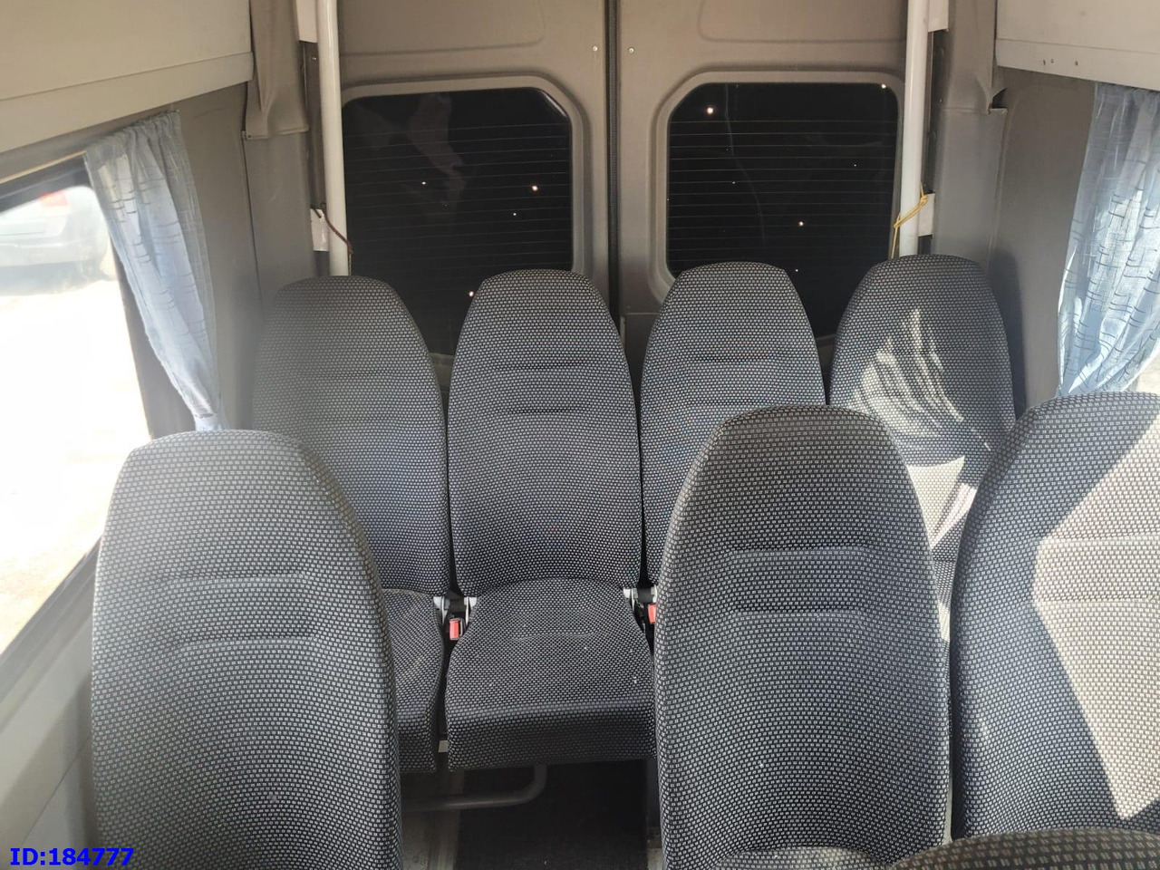 Микроавтобус, Пассажирский фургон MERCEDES-BENZ Sprinter 515 Transfer 20-seater: фото 19 Микроавтобус, Пассажирский фургон MERCEDES-BENZ Sprinter 515 Transfer 20-seater: фото 19