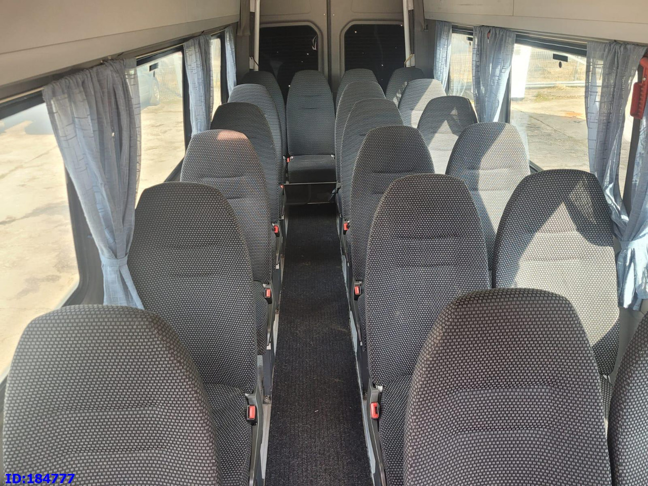 Микроавтобус, Пассажирский фургон MERCEDES-BENZ Sprinter 515 Transfer 20-seater: фото 18 Микроавтобус, Пассажирский фургон MERCEDES-BENZ Sprinter 515 Transfer 20-seater: фото 18