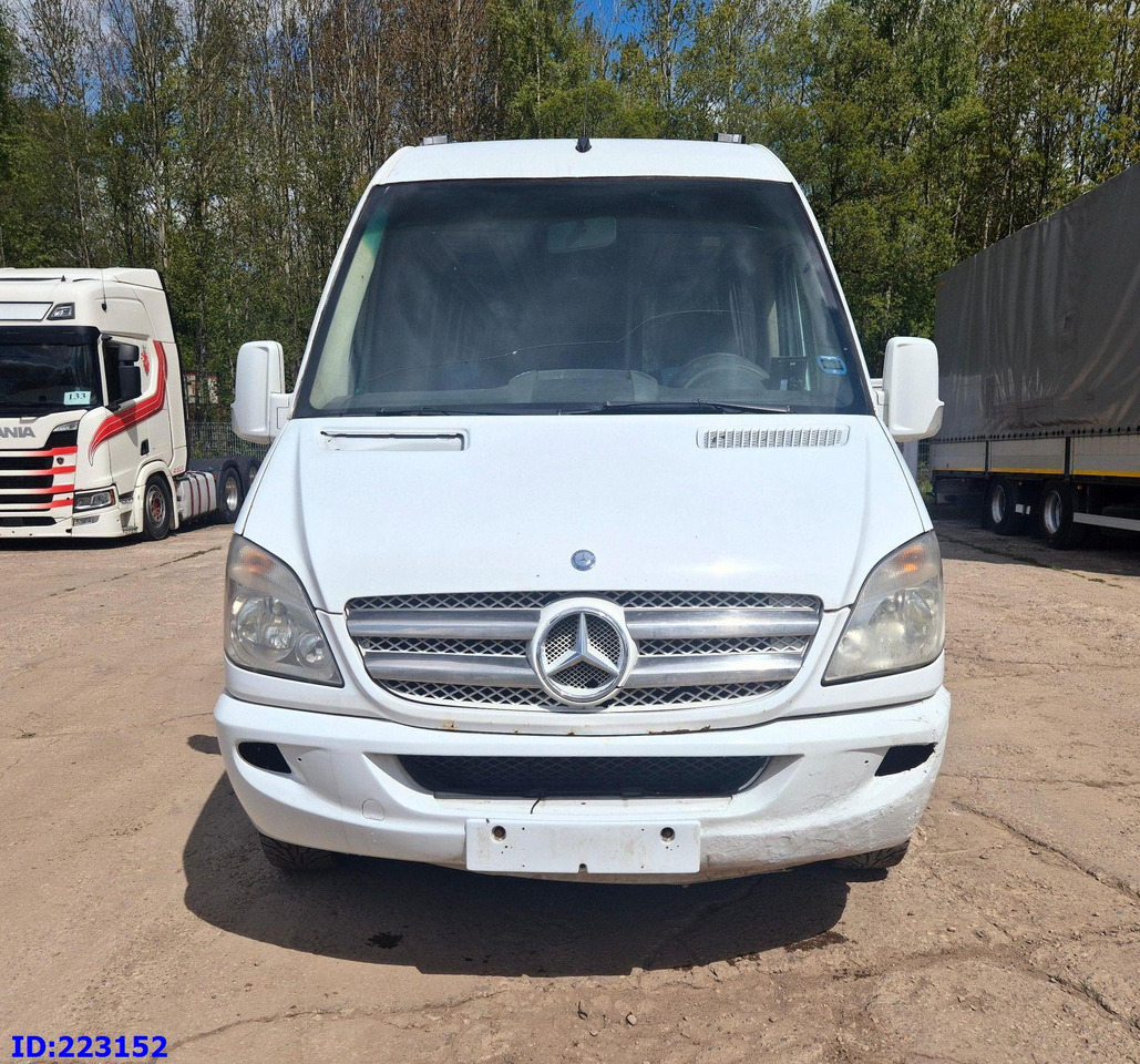 MERCEDES-BENZ Sprinter 518-VIP- 17 places - Микроавтобус, Пассажирский фургон: фото 2 MERCEDES-BENZ Sprinter 518-VIP- 17 places - Микроавтобус, Пассажирский фургон: фото 2