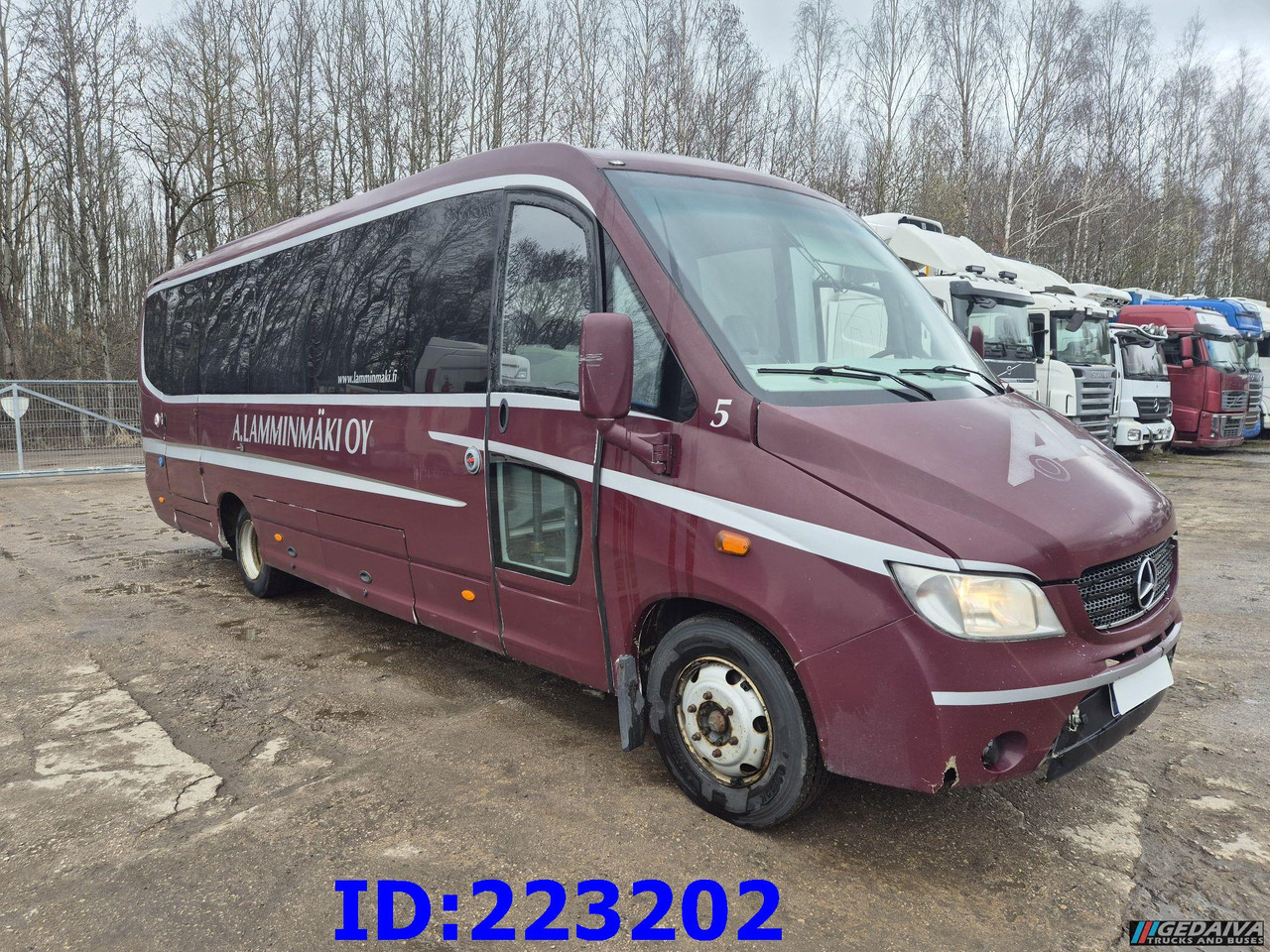 MERCEDES-BENZ Sunrider 818D Vario 33 - Seater - Туристический автобус: фото 4 MERCEDES-BENZ Sunrider 818D Vario 33 - Seater - Туристический автобус: фото 4