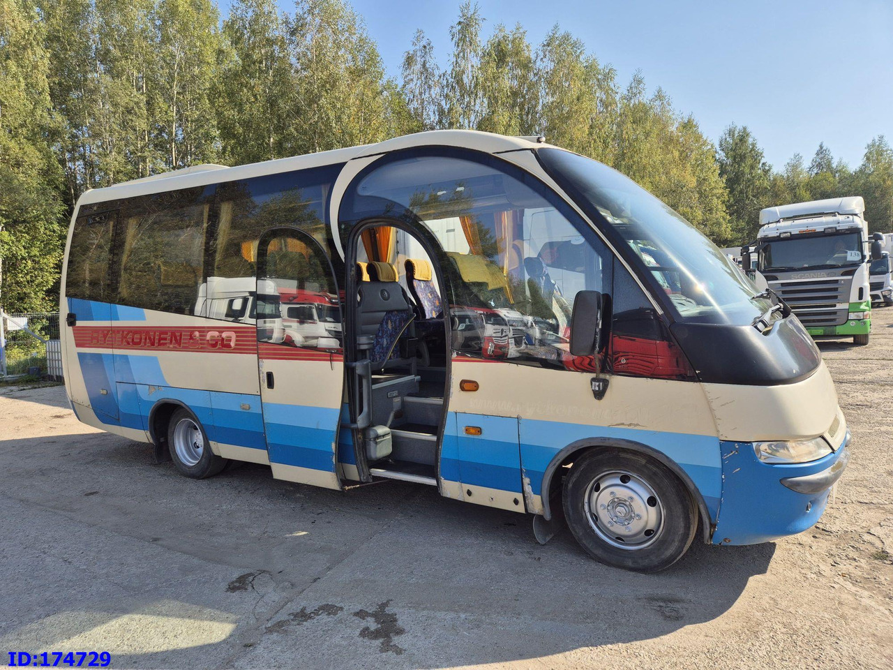 MERCEDES-BENZ Vario 815 26-Seater - Туристический автобус: фото 4 MERCEDES-BENZ Vario 815 26-Seater - Туристический автобус: фото 4