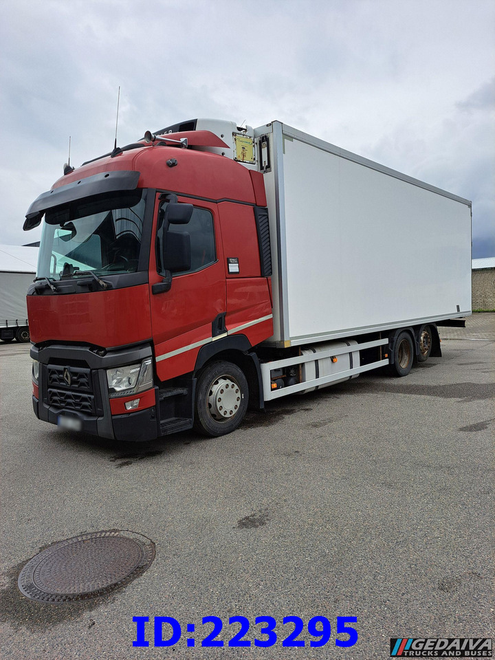 RENAULT T 6x2 Euro 6 Refrigerated + Carrier Supra - Рефрижератор: фото 1 RENAULT T 6x2 Euro 6 Refrigerated + Carrier Supra - Рефрижератор: фото 1