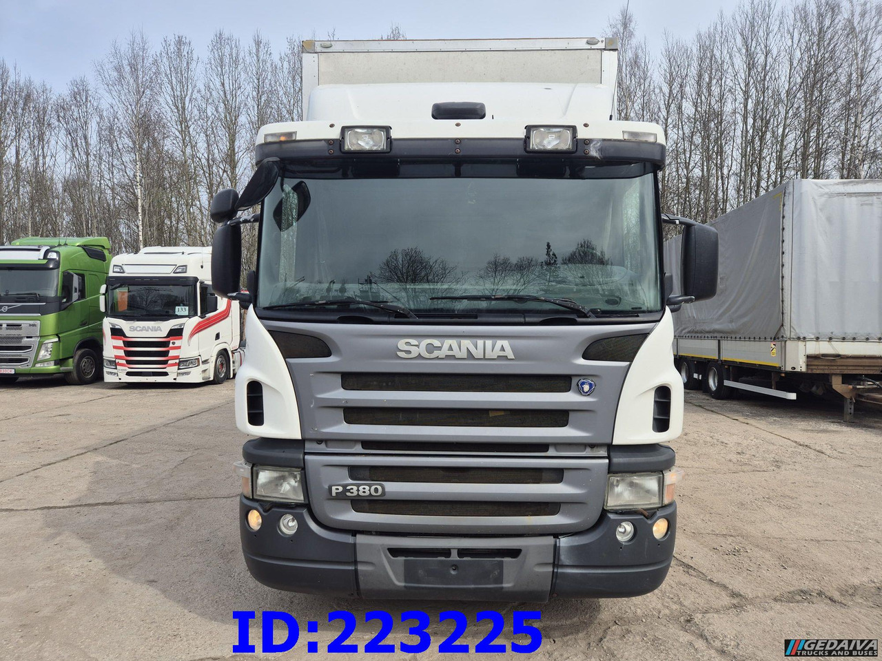 SCANIA P380 6x2 Open side box - Грузовик с закрытым кузовом: фото 2 SCANIA P380 6x2 Open side box - Грузовик с закрытым кузовом: фото 2