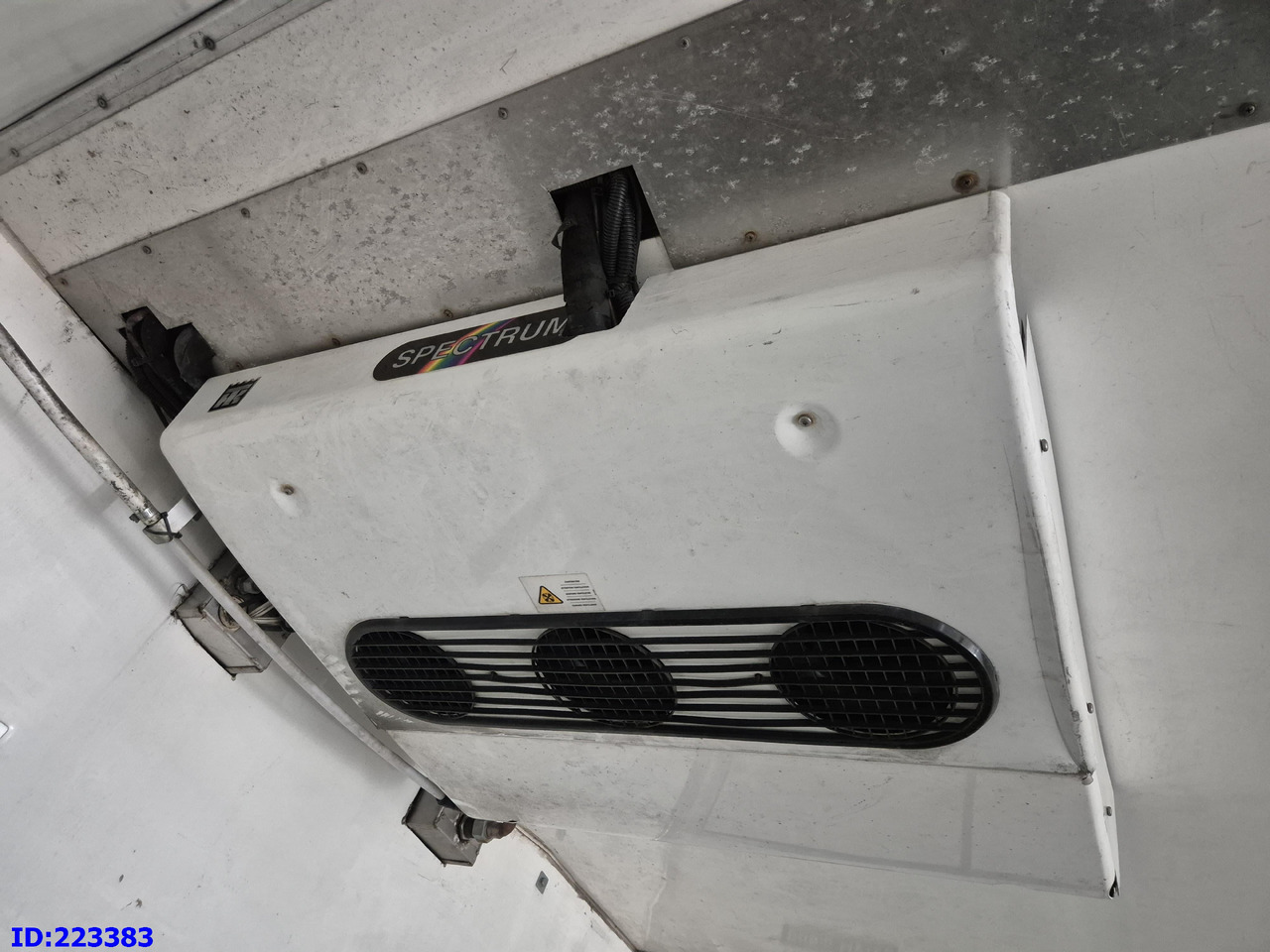 THERMO KING T1200R - Холодильная установка: фото 5 THERMO KING T1200R - Холодильная установка: фото 5