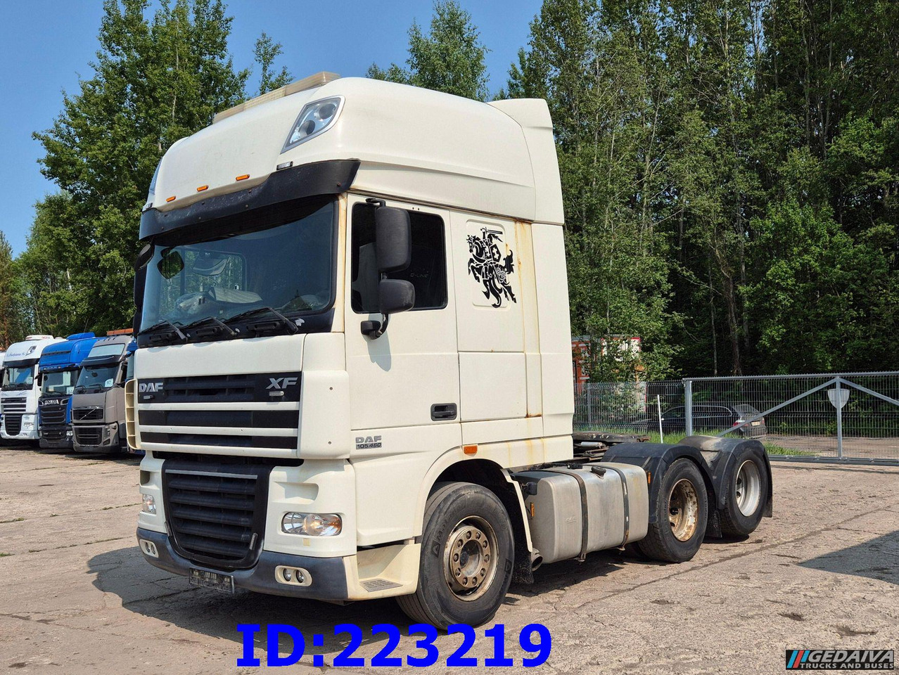 DAF XF 105.460 6X2 (10 tyre) Retarder Euro5 - Тягач: фото 4 DAF XF 105.460 6X2 (10 tyre) Retarder Euro5 - Тягач: фото 4