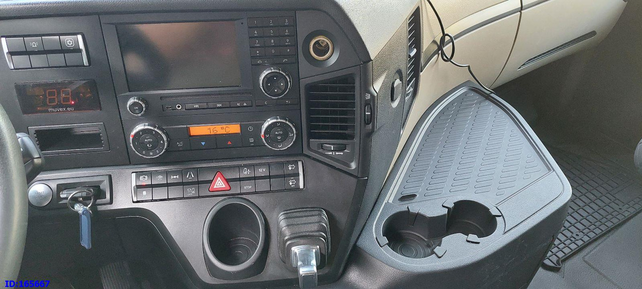 Тягач MERCEDES-BENZ Actros 1843 Euro6: фото 11