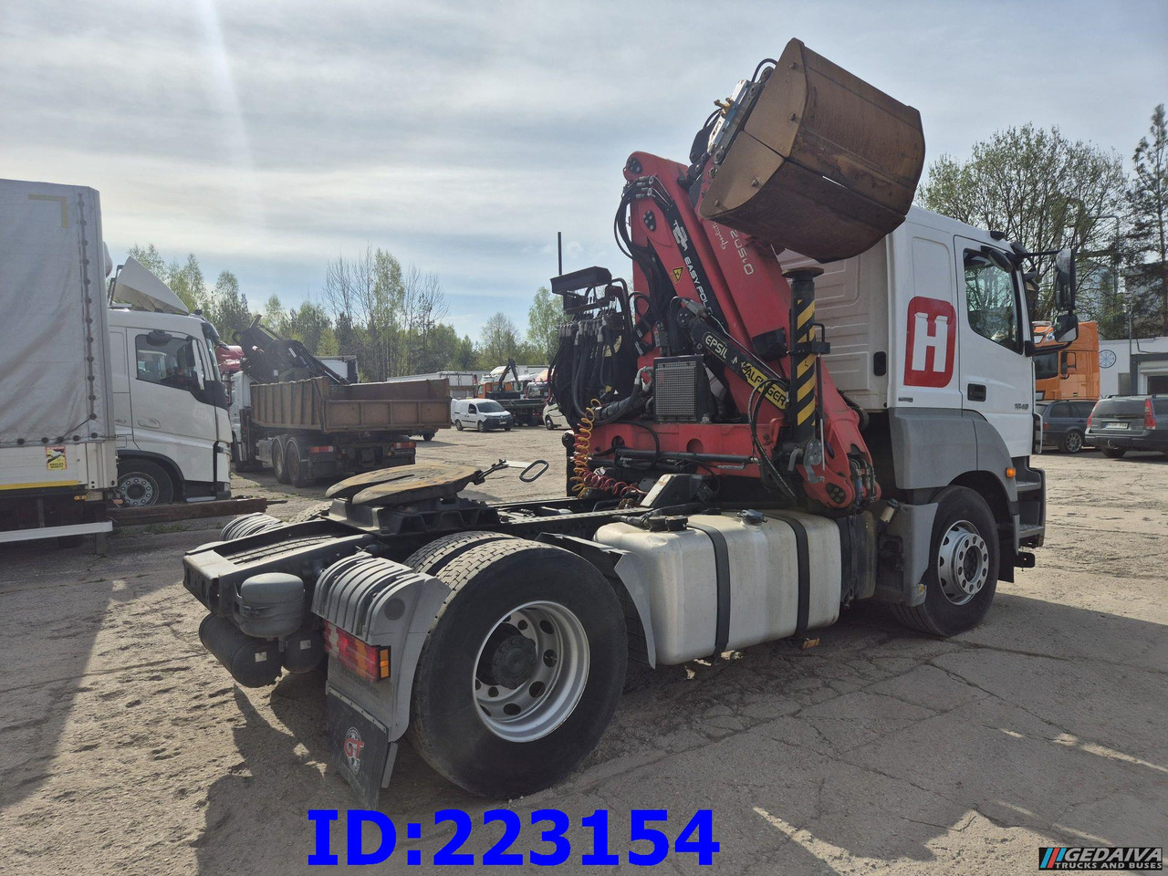 MERCEDES-BENZ Axor 1840 + Crane Epsilon Palfinger 0150Z - Тягач: фото 5 MERCEDES-BENZ Axor 1840 + Crane Epsilon Palfinger 0150Z - Тягач: фото 5